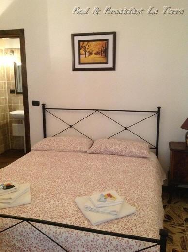 La Torre Bed and Breakfast Dolceacqua Δωμάτιο φωτογραφία