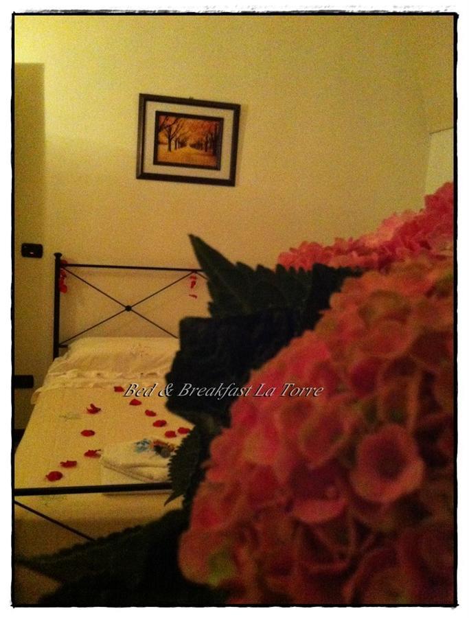 La Torre Bed and Breakfast Dolceacqua Δωμάτιο φωτογραφία
