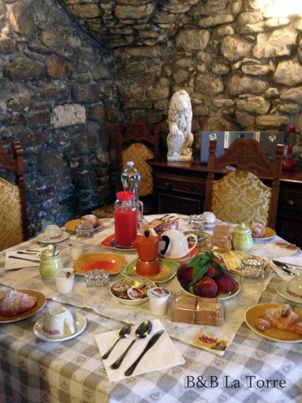 La Torre Bed and Breakfast Dolceacqua Εξωτερικό φωτογραφία